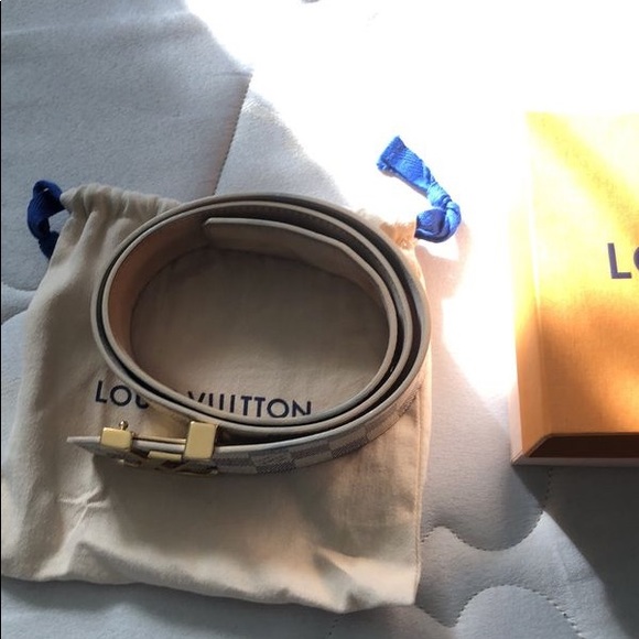 Louis Vuitton Belt - Picture 2 of 3